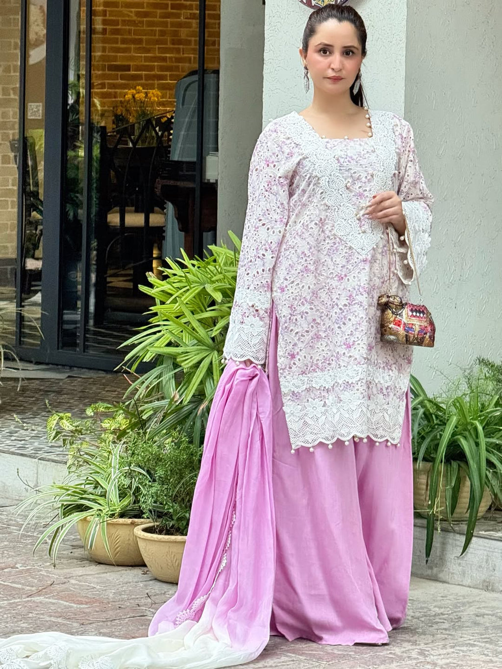 Noor-e-Lilac