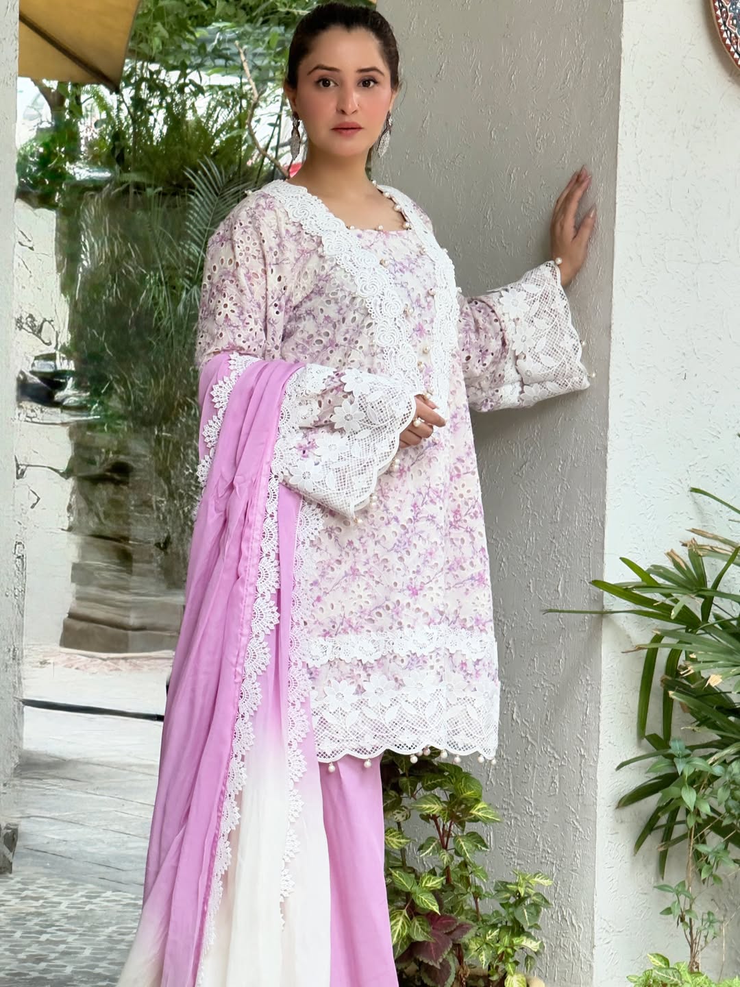 Noor-e-Lilac